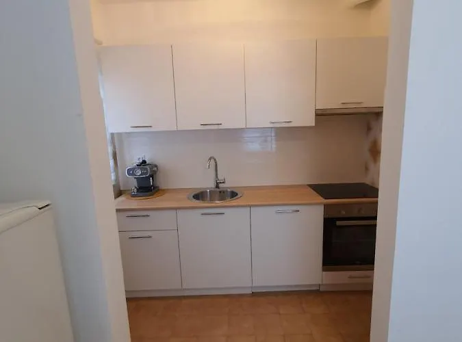 Apartment Luciana & Helena *