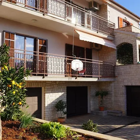 Luciana & Helena Apartament